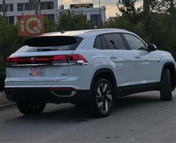 فولكسفاغن أطلس كروس سبورت